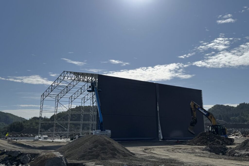 The Project at Hausvik Is on Schedule
